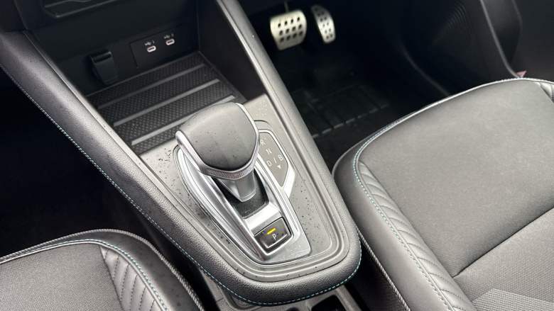 Renault Symbioz 1.6 E-Tech FHEV 145 Techno Esprit Alpine 5dr Auto Hybrid Estate